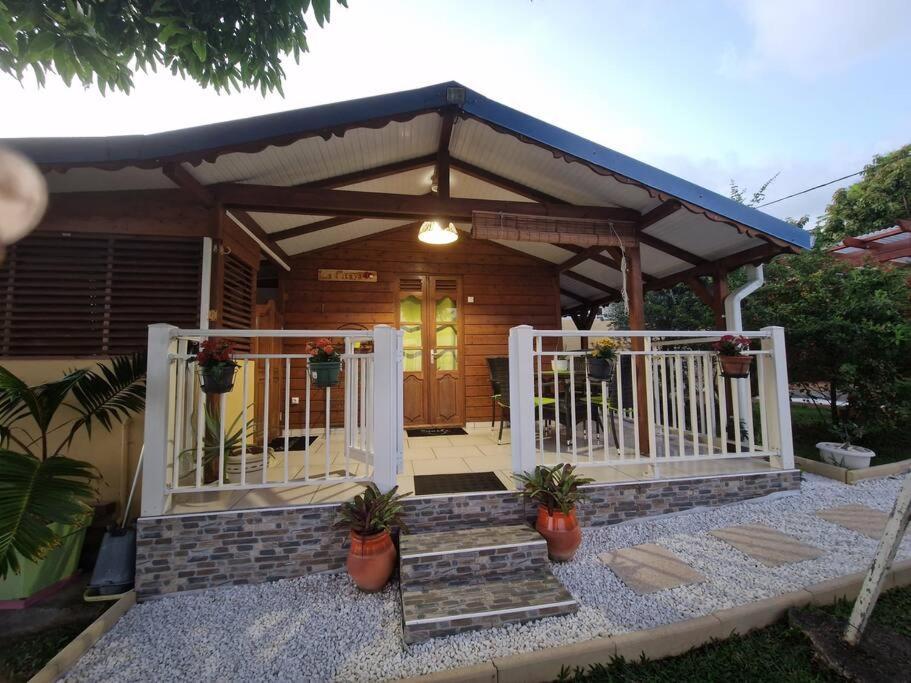 Le Pitaya Villa Baillif ภายนอก รูปภาพ